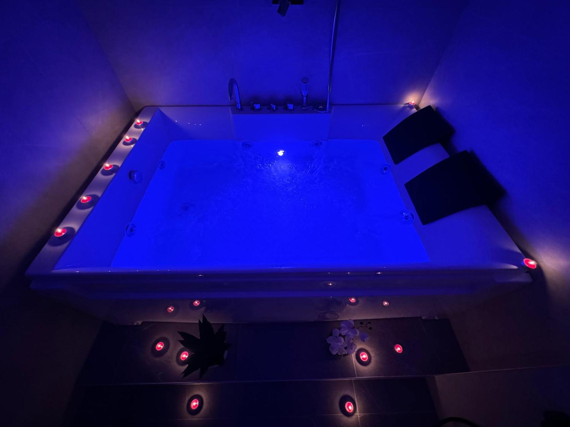 Meg Glamour Suite Milano Vicino I Navigli Экстерьер фото