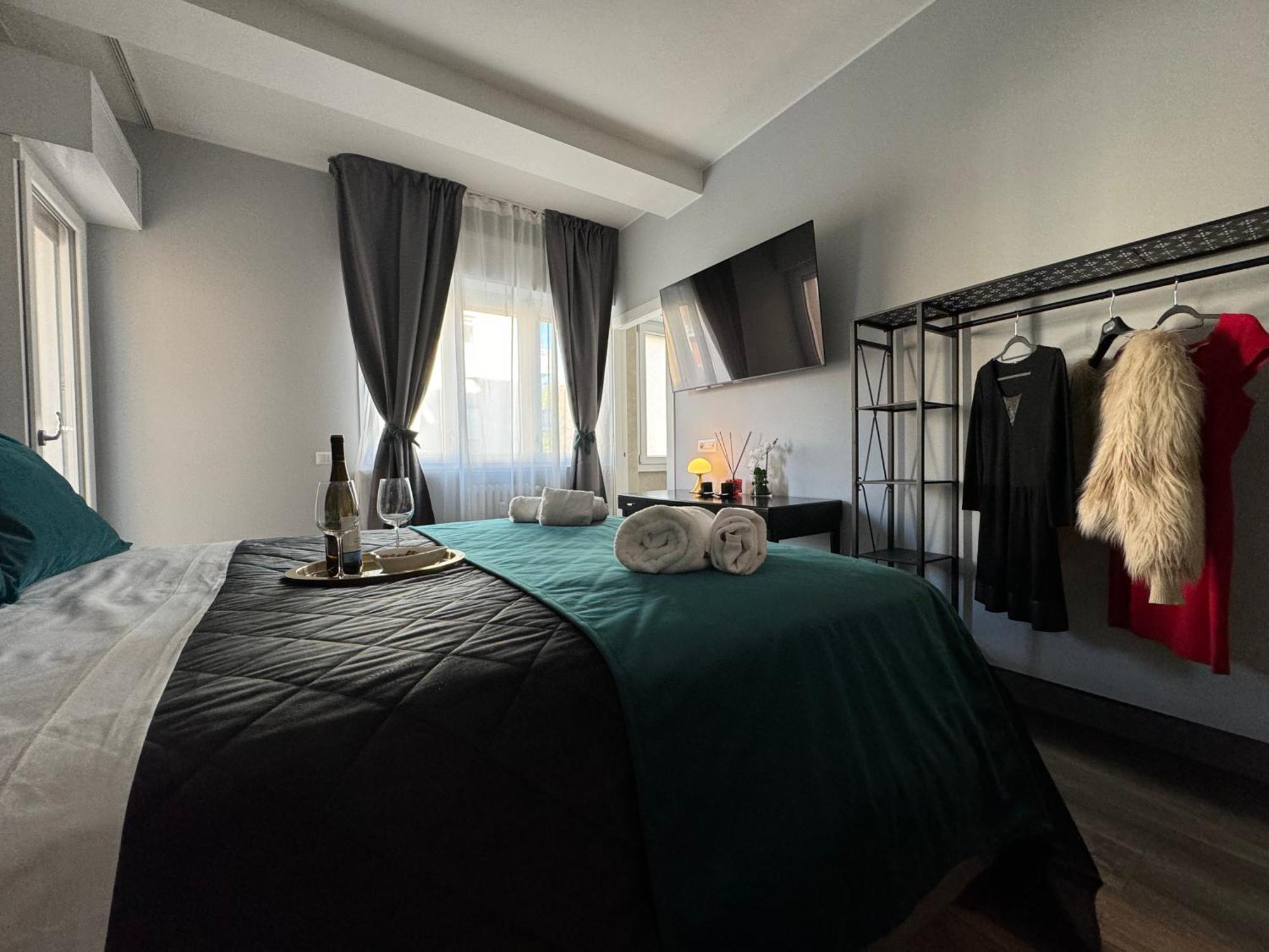 Meg Glamour Suite Milano Vicino I Navigli Экстерьер фото